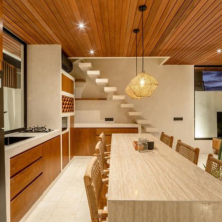 Blacksand Villas Echo Beach ชังกู ภายนอก รูปภาพ